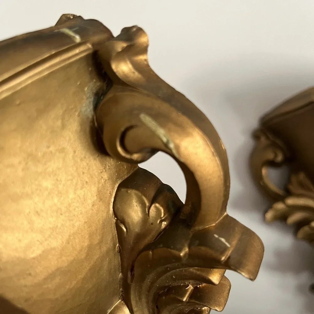 HomeCo ornate gold set of 2 wall pockets